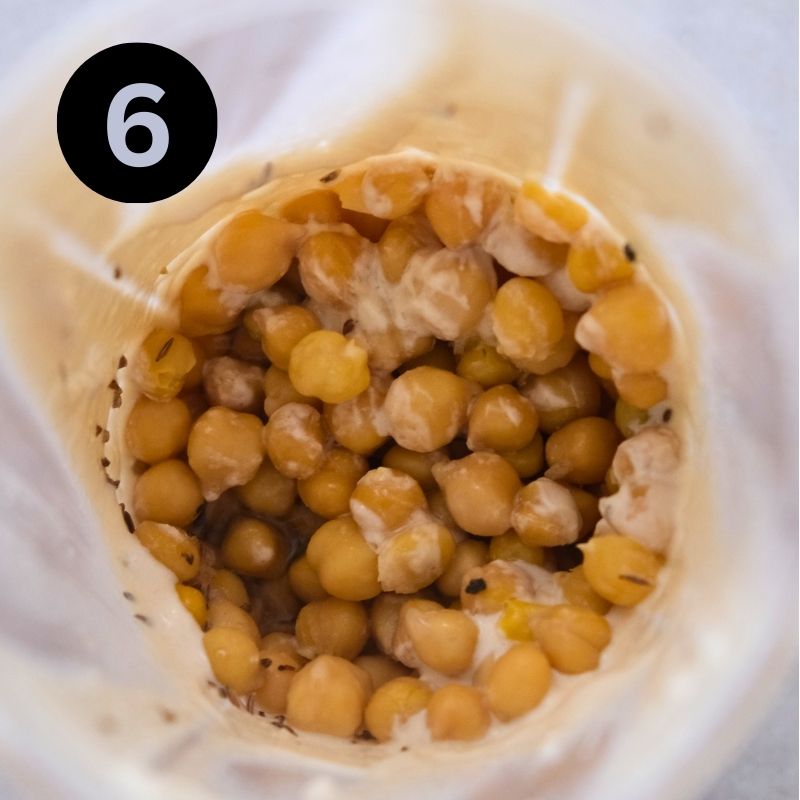 Step 6 - blend tahini and lime juice and chickpeas